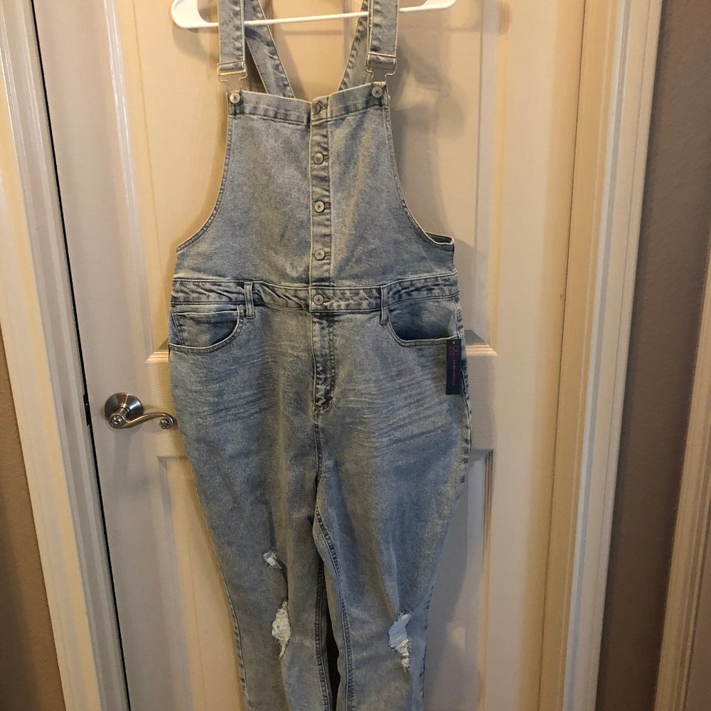 Skinny Fit Overalls. NOBO. Stonewashed with distressed details.